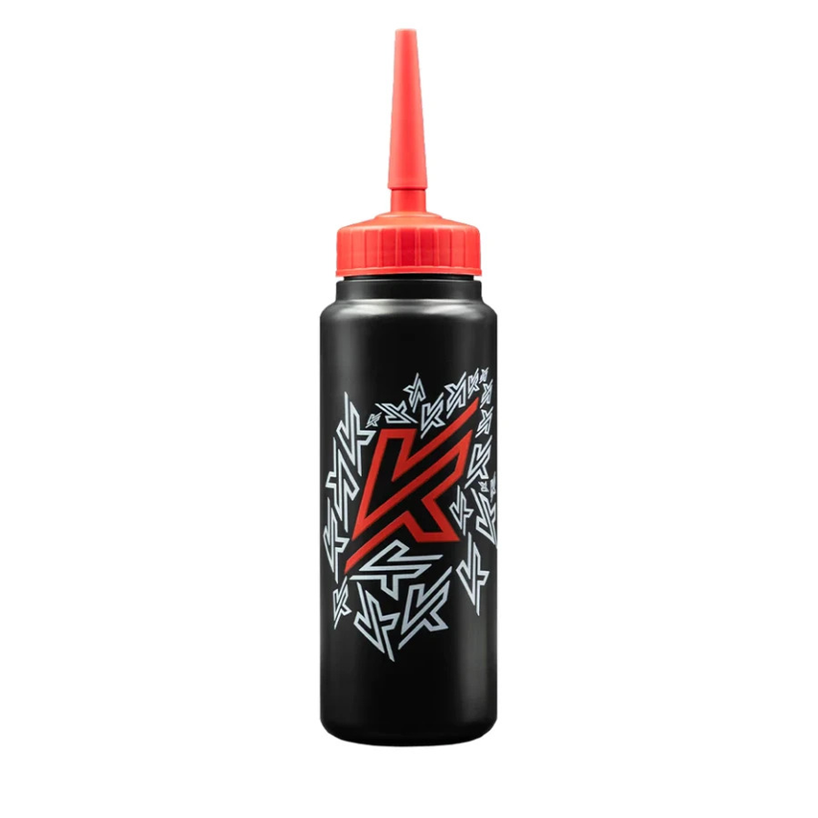 BOTTLE WITH STRAW CAP 2023